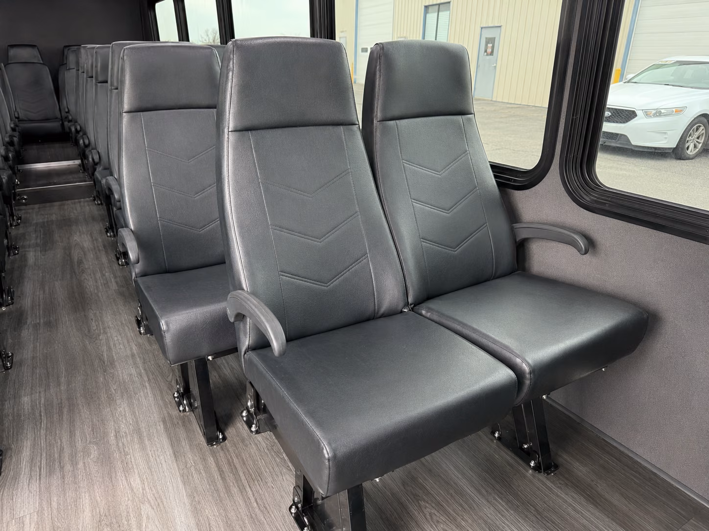 cedar rapids bus rentals for iowa road trips and south dakota travel