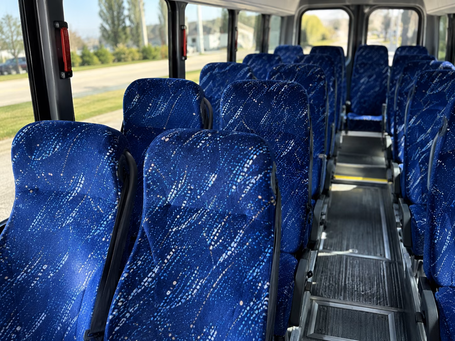 cedar rapids parking shuttle and park and ride bus rentals