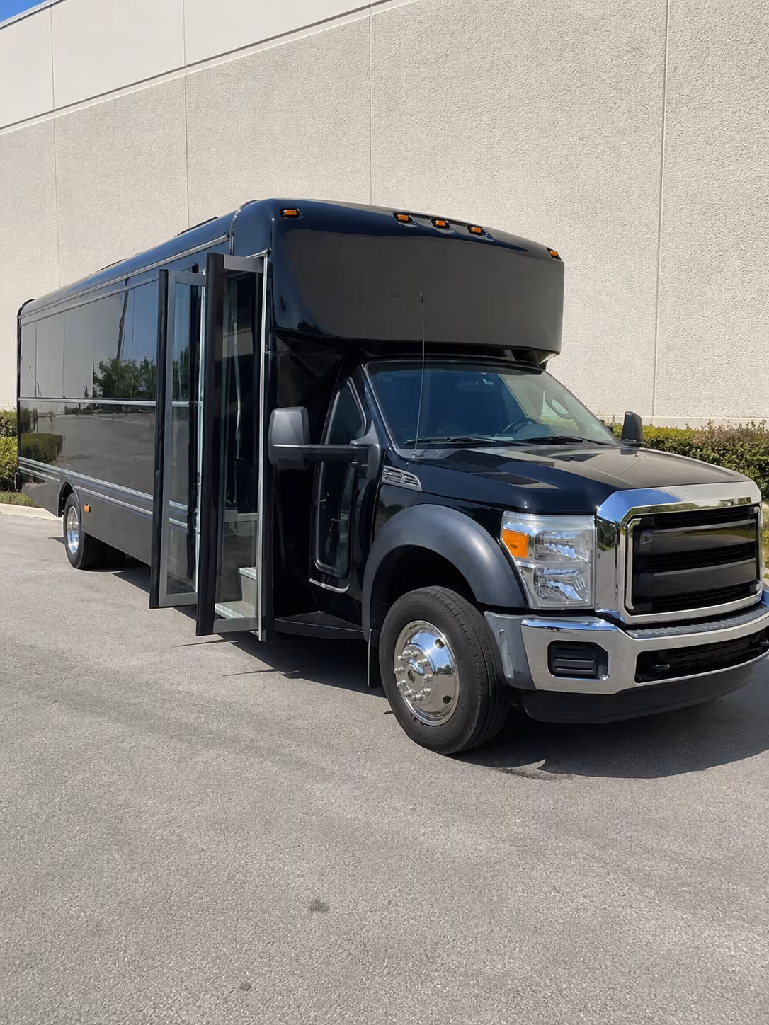 hit every photo stop in your cedar rapids party bus before the dance
